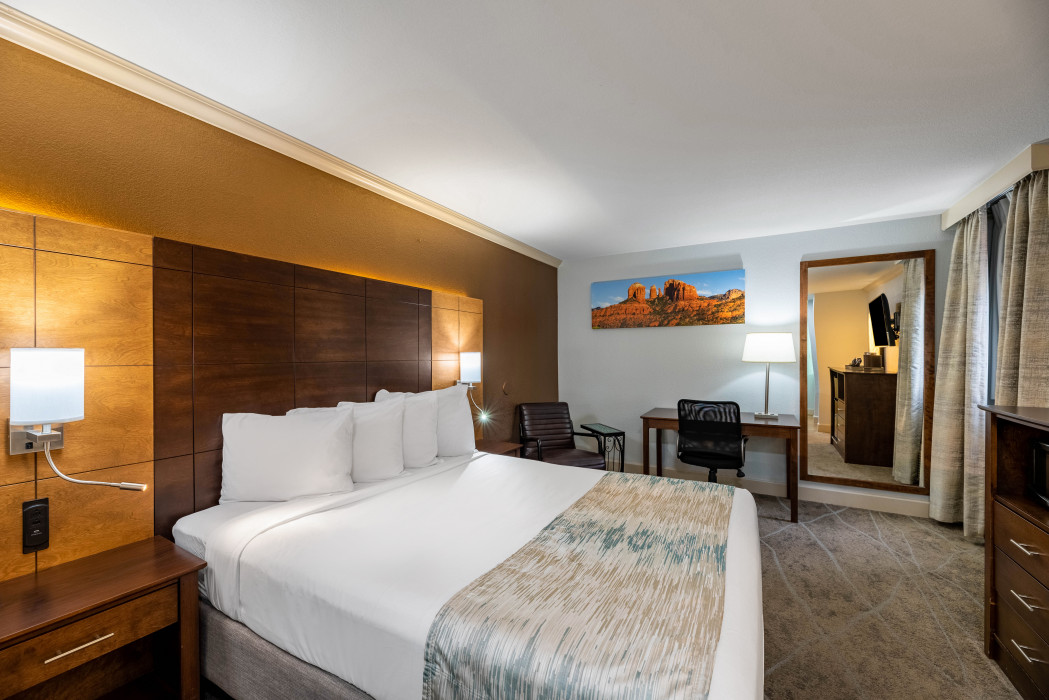 1 Queen Bed – Non Smoking